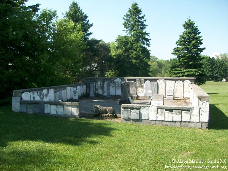 Plains / First Yarmouth Baptist Cemetery